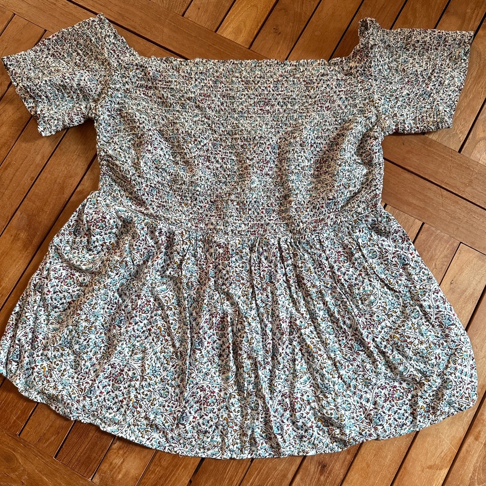 Old Navy Floral Off Shoulder Blouse